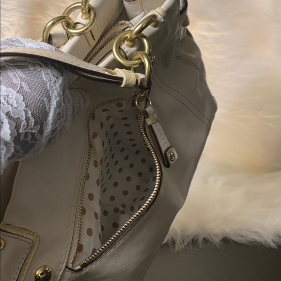 COACH Peyton Carryall Leather Satchel (EUC) Bone/ Gold - Picture 14 of 17